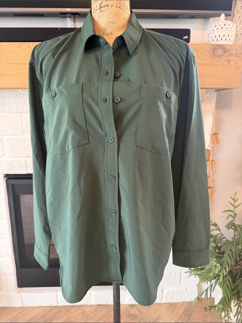 Eddie Bauer Forest Green Women's Button-Down Shirt